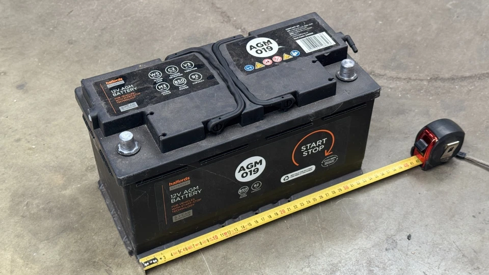 Batería AGM Halfords 92Ah Para Mercedes AUDI BMW VW KIA - Imagen 3 de 4