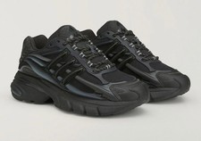 Size 10M- NEW Pharrell x Adidas Adistar Jellyfish Triple Black ORDER CONFIRMED