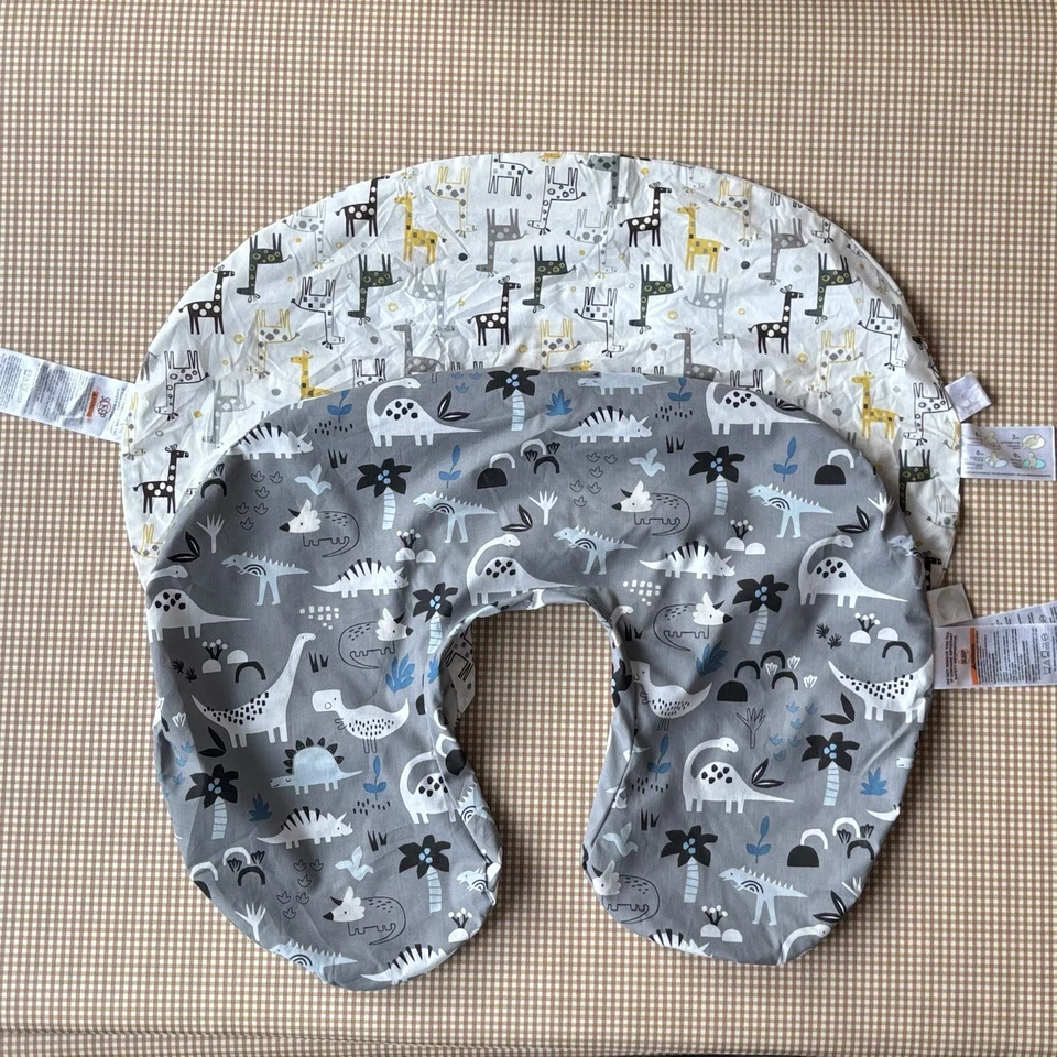 2 Fundas de Almohada Boppy SOLO Gris Dinosaurios Bebé Jirafa Estampado Abdomen Tiempo Enfermería Foto 2 de 4
