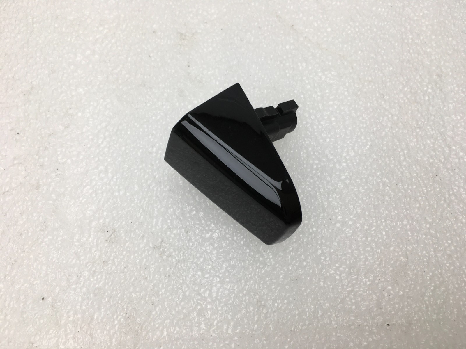 GMC Sierra 2019 20 21 22 2023 Black Exterior Door Handle End Bezel Trim 84496182