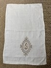 Vintage Embroidered S Beige Linen Elegent Tea Towel Dresser Scarf 12x19 Detailed — photo 1
