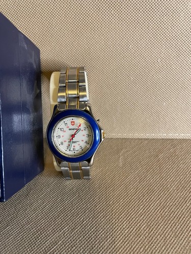 mens geneva quartz watch swiss sheild on face at 12 oclock - Picture 3 of 4