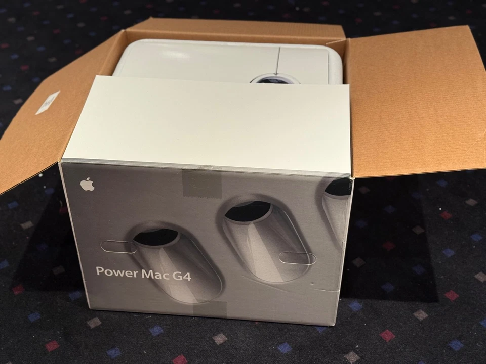 Vintage G4 Mac with Apple Cinema Display and Software - Bild 4 von 4