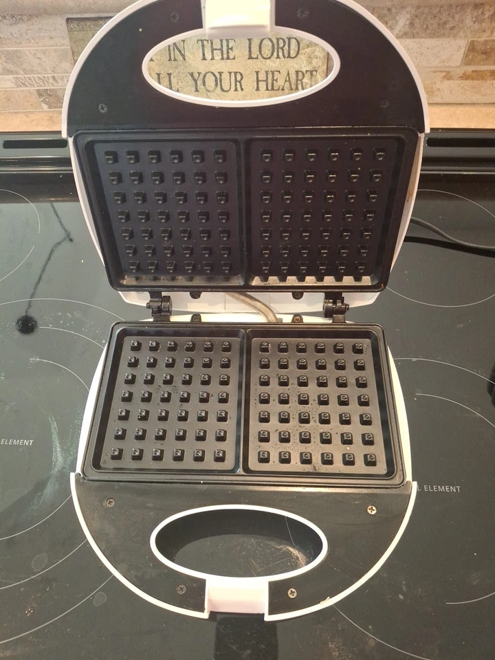 Sandwichera Toastmaster de 2 secciones Foto 4 de 4