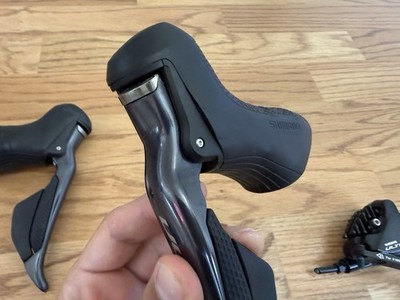 Shimano Ultegra RX R8070 Di2 Electronic Hydraulic Disc Brake