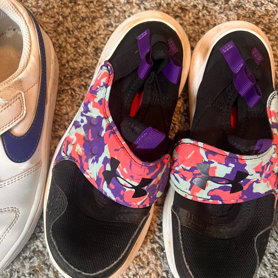 Kids Nike Air Force 1 and Air Max Shoes Bundle Size 1Y Under Armour Shoes - Image 4 of 4