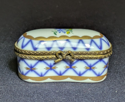 VINTAGE FRANZÖSISCHES Porzellan Miniatur Schmuckstück/Pillendose