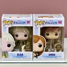 Funko Pop! Frozen Gold Edition | Elsa #581 & Anna #582 w/ Pins | Funko Exclusive
