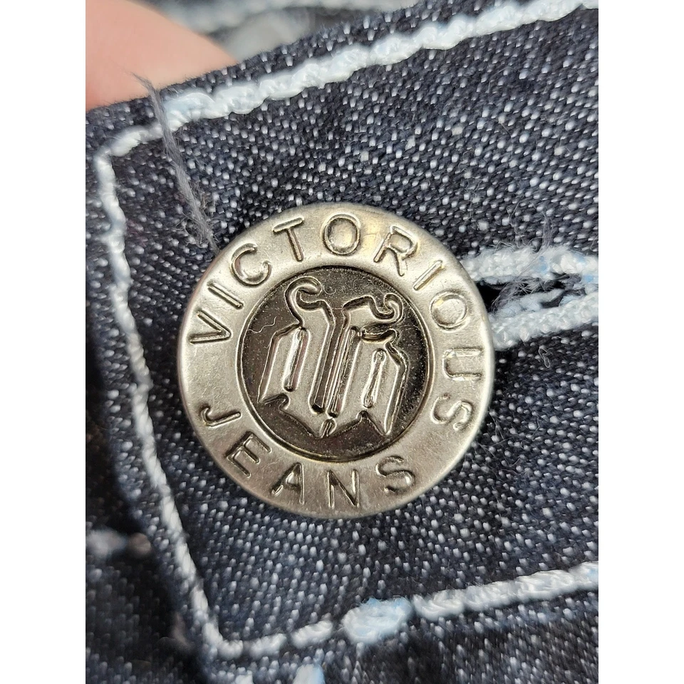 Victorious Premium Jeans Denim Shorts 40 Louisiana Embroidered Graphic - Image 4 of 4