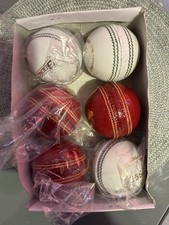Leder Cricket Ball Schl&auml;ger Hartb&auml;lle Handarbeit 40 &uuml;ber Top Qualit&auml;t Box 6 Mix