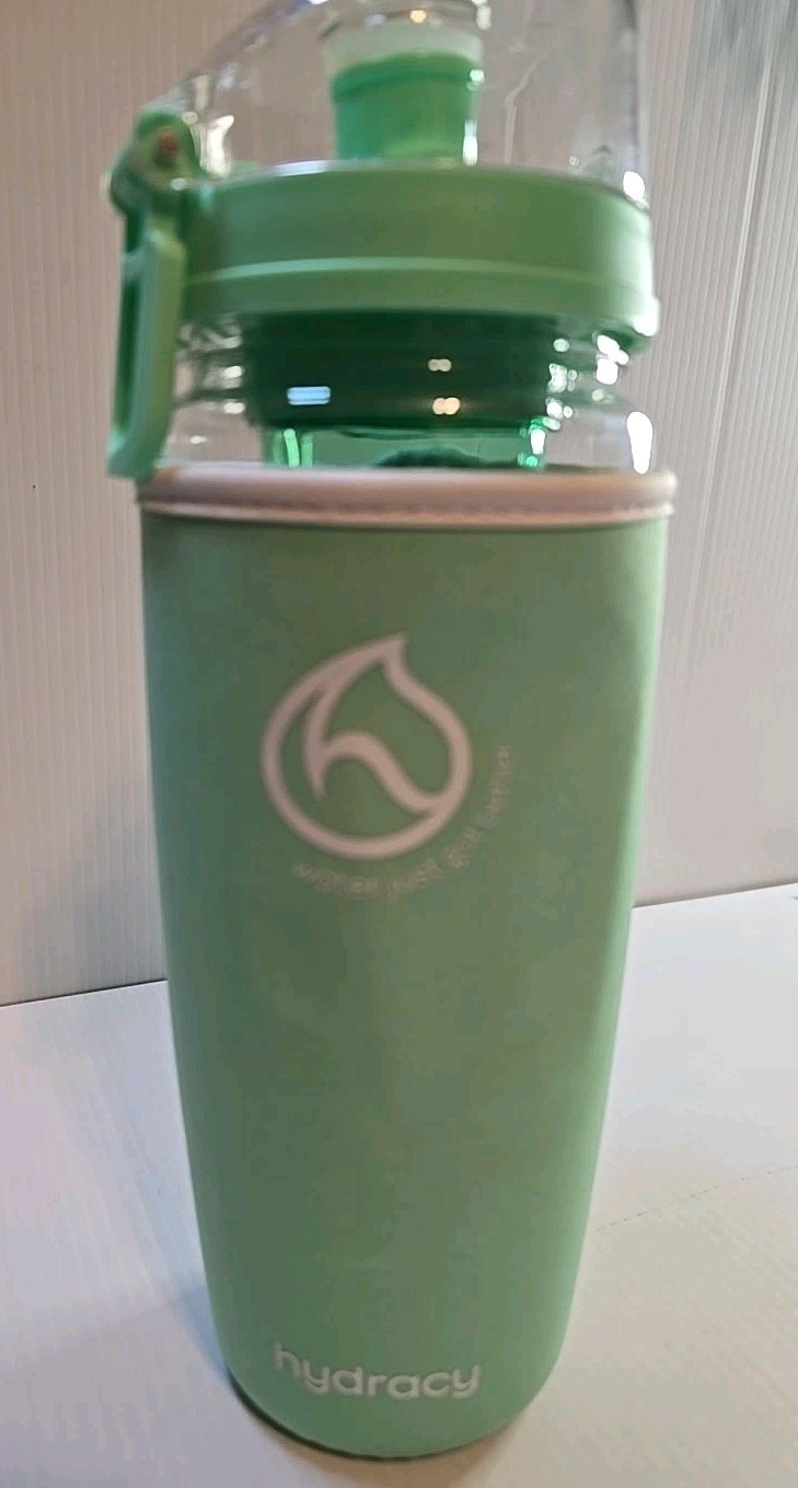  Hydracy Fruit Infuser Water bottle 32 oz. Aqua Green Sleeve