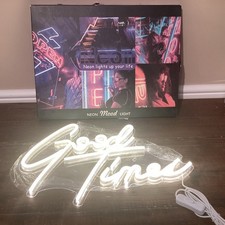 Looklight Neon Mood Light – “Good Times” LED Wall Light – USB Powered - Switched