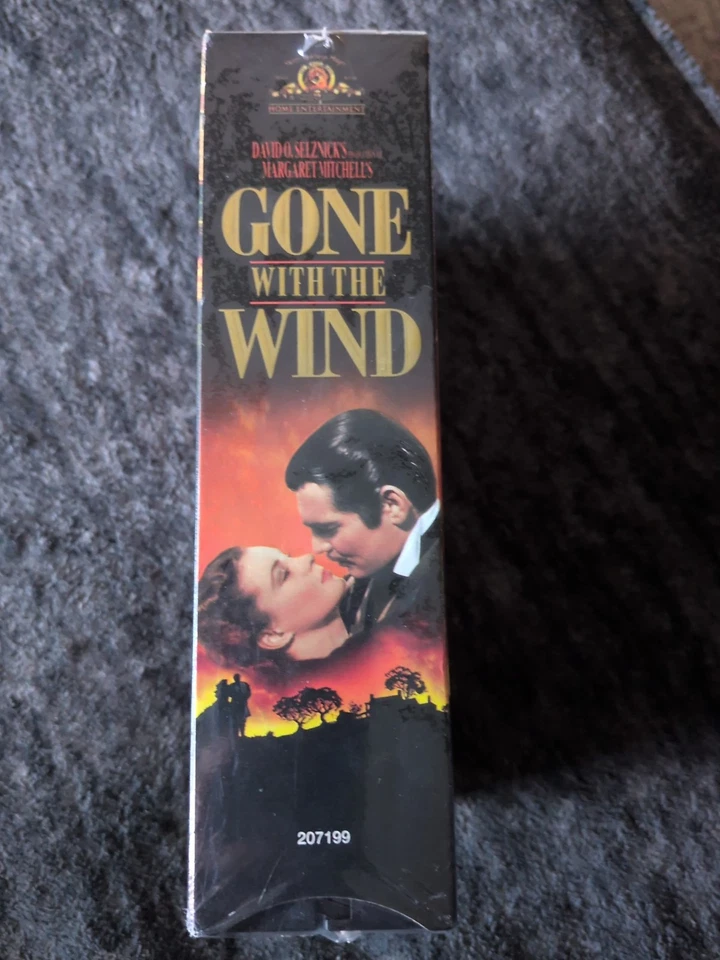 Gone With The Wind 2 VHS-Tape Box Set MGM 1939/1998  Starring Clark Gable SEALED - Image 2 of 4