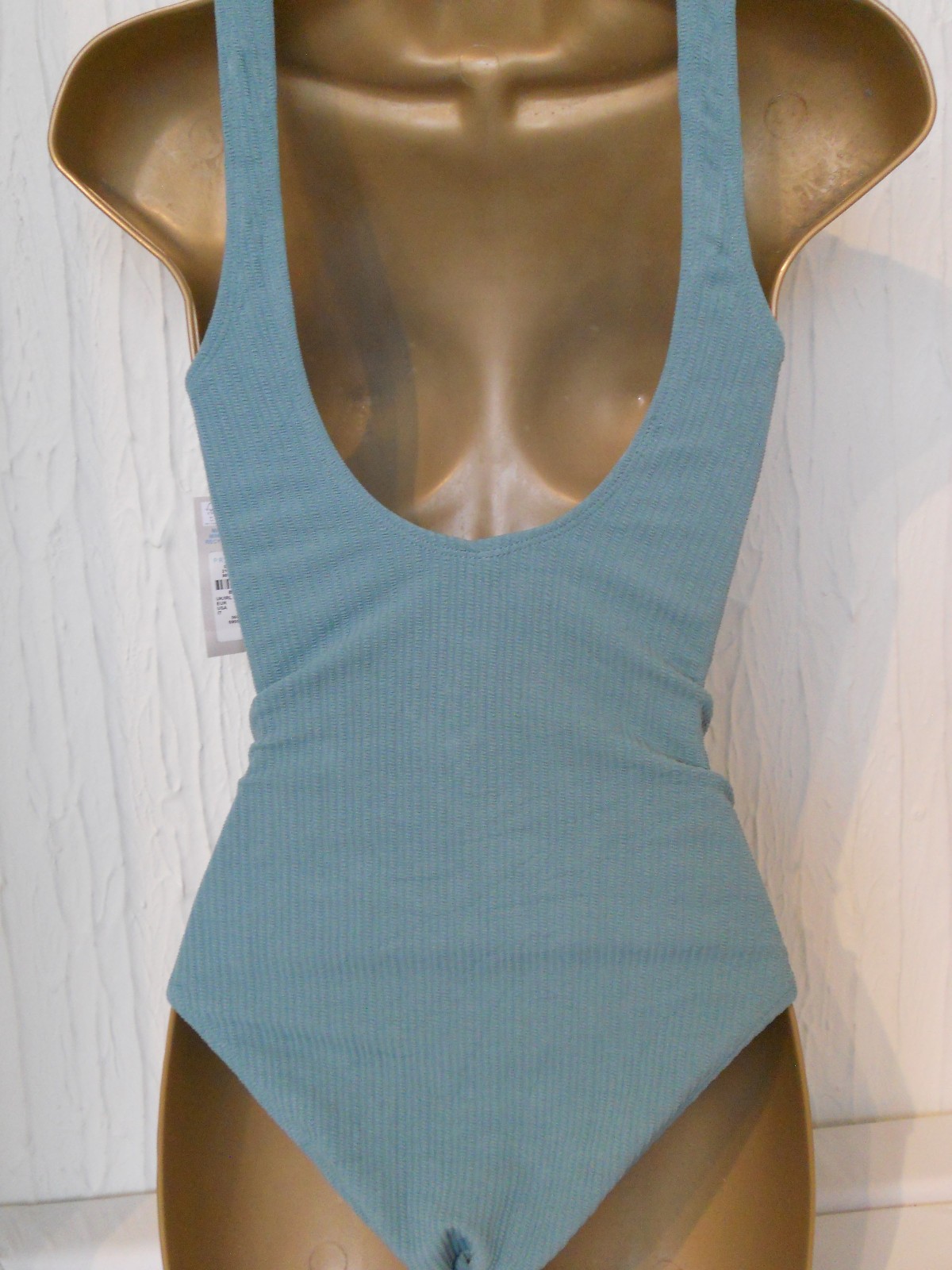 Picture 2 of 2