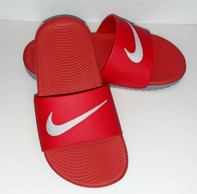 kids red nike slides