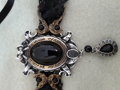 Alchemy gothic kette England 1977 .Super schöne Kette mit Gravur eines Gedichtes