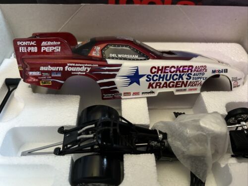Del Worsham Checker/Schuck’s/Kragen ‘98 Pontiac Funny Car DieCast 1/24 Scale - Picture 3 of 5