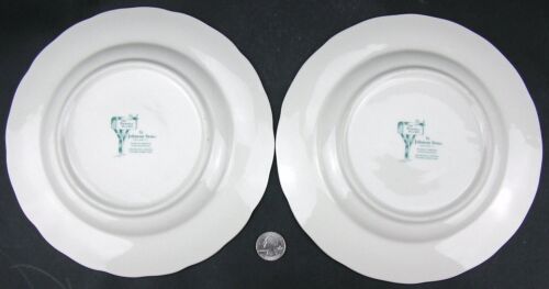 Pair Johson Brothers Bros FRIENDLY VILLAGE 8.75" Dessert Salad Plates Pumpkins - Picture 3 of 4