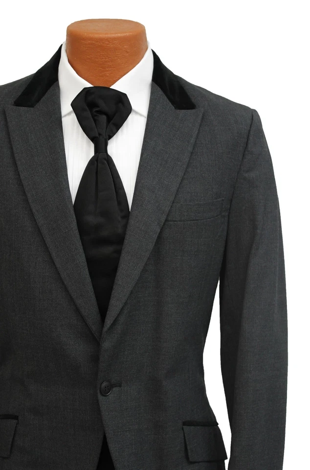 Chaqueta corta cochecito gris carbón después de seis abrigo disfraz victoriano con corbata Foto 3 de 4