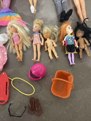 Lot de poupées Barbie, Ken , petites poupées , bébés et accessoires - Jeux & Jouets