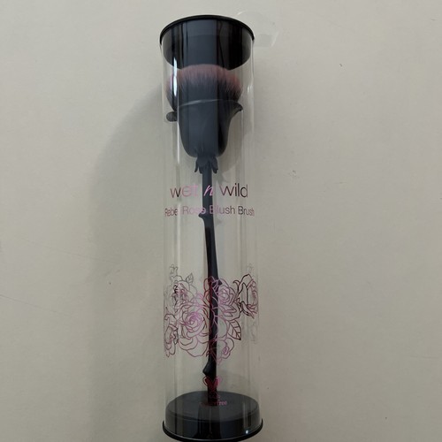 Wet n Wild Rebel Rose Blush Brush ~ LIMITED EDITION BRUSH ~ Neu im Karton