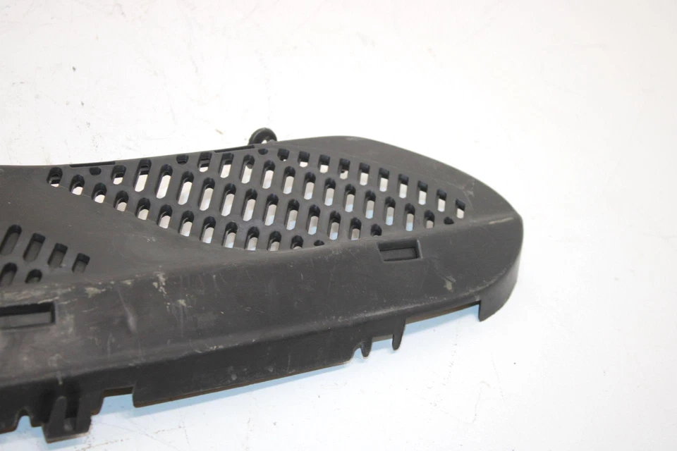 02 Juego de parrilla intermedia Ski-doo Grand Touring 500 OEM 517302031 SS24 Foto 2 de 4