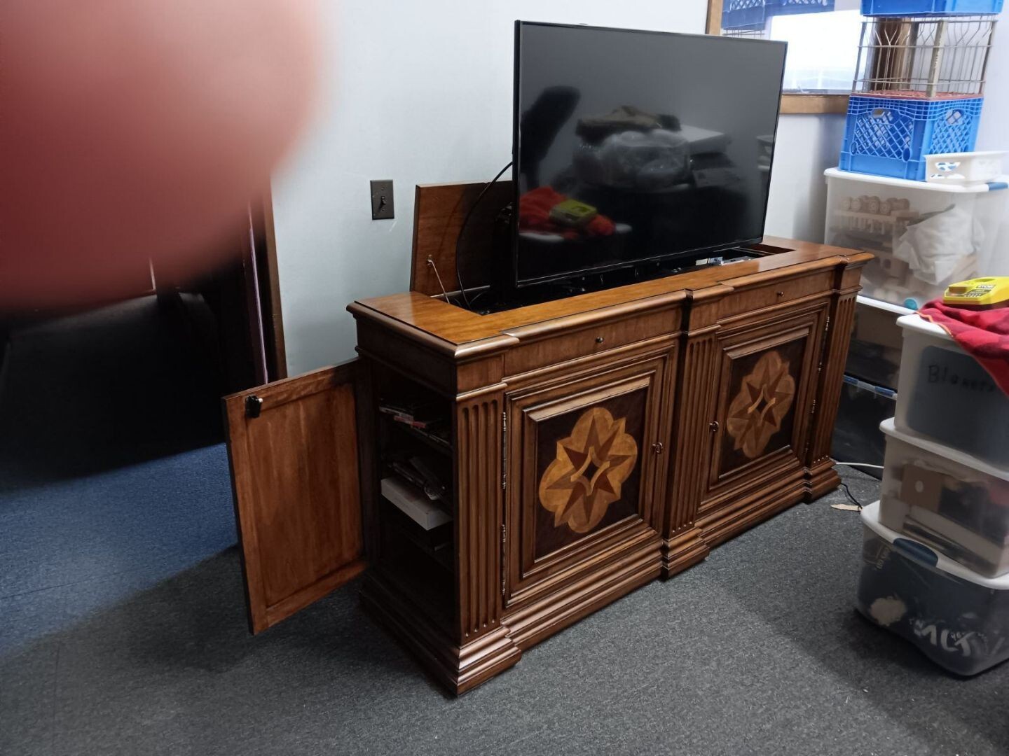 Tv Lift Costco Matttroy