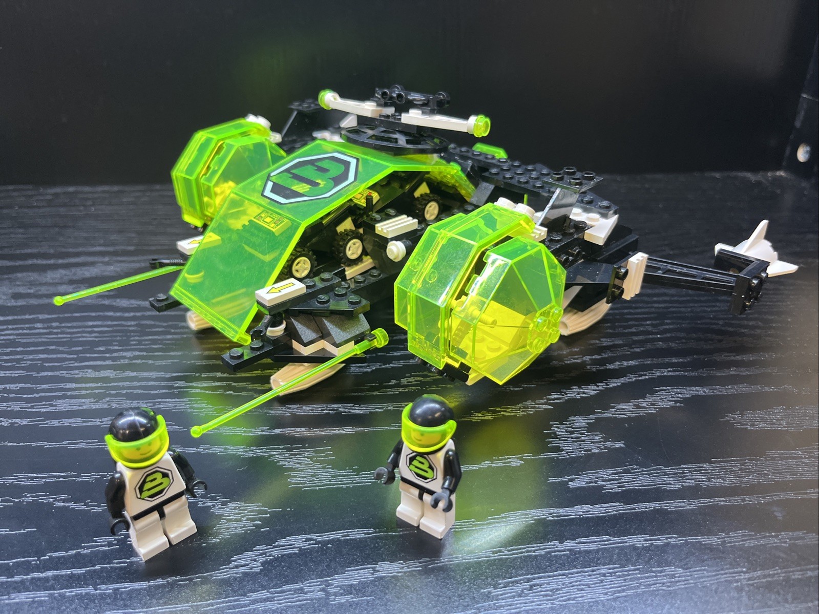 LEGO 6981 Blacktron II Aerial Intruder  - 100% Complete Vintage Set