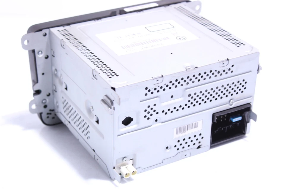 Radio mit CD "RCD510" (kein Code vorhanden) 3C8035195F VW Tiguan 5N Original - Bild 4 von 4