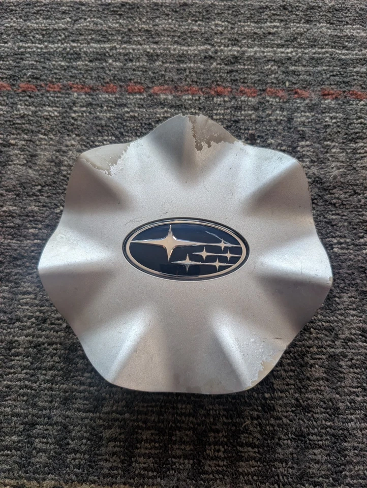 Tapacubos tapacubos 28821-XA000 OEM 06-14 Subaru B9 Tribeca 18” plateado Foto 2 de 4