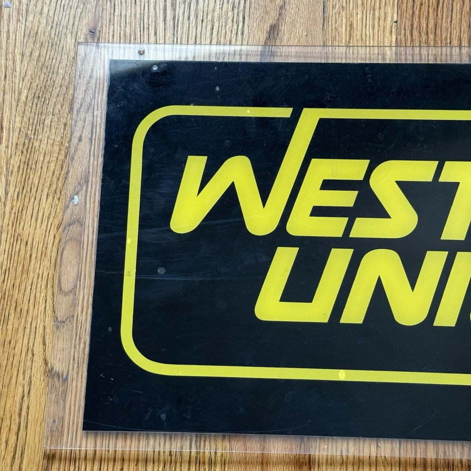 Letrero vintage Western Union de doble cara de plástico 24”x 12” amarillo y negro Foto 2 de 4