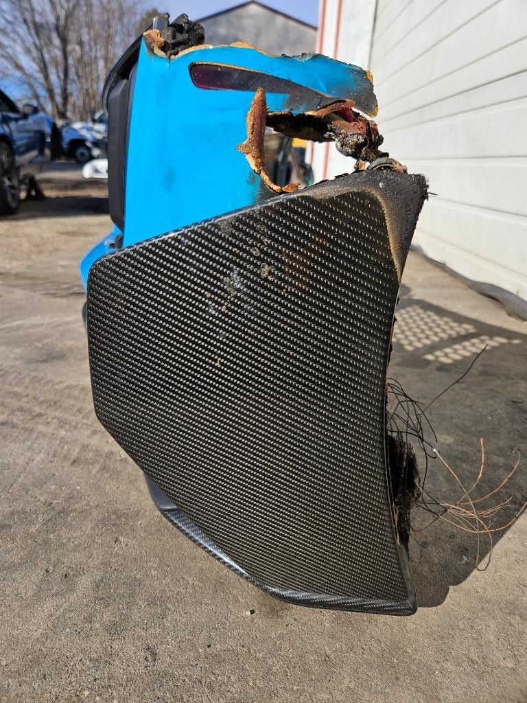 2017-2023 Audi R8 Plus OEM Rear Bumper Cover & Aftermarket Carbon Fiber Trim Ara