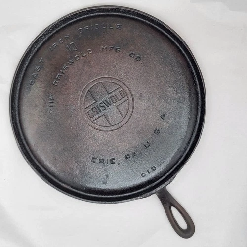 Griswold Cast Iron Griddle 10 Large Logo Round Skillet Erie Pennsylvania