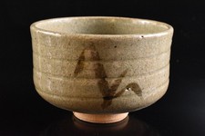R4824: Japanese Karatsu-ware glay glaze Flower painting TEA BOWL Green tea tool