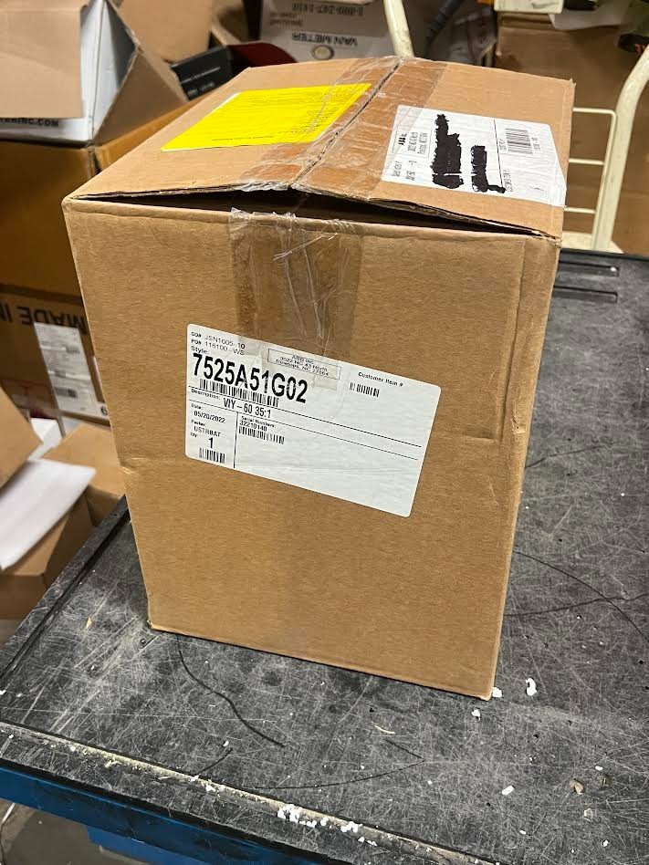 ABB 7525A51G02 Voltage Transformer 4200:120 VIY-60 New NIB