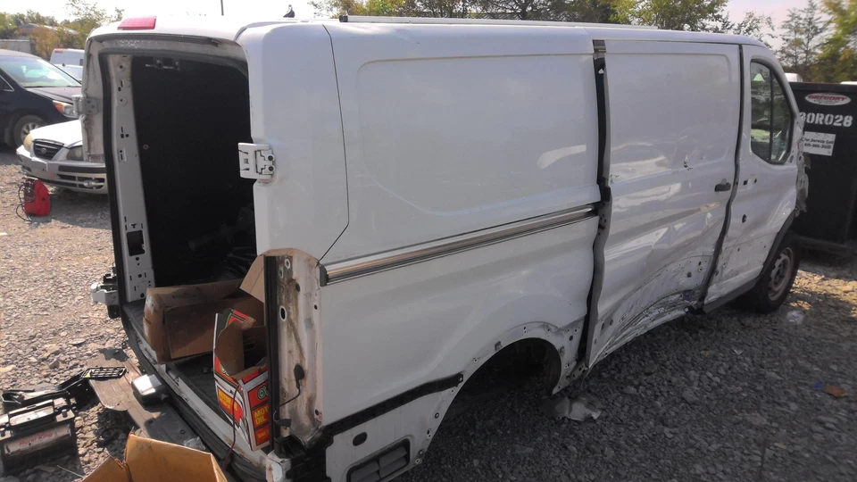 Trailer Hitch FORD TRANSIT 250 15 16 17 18 19 - Image 4 of 4