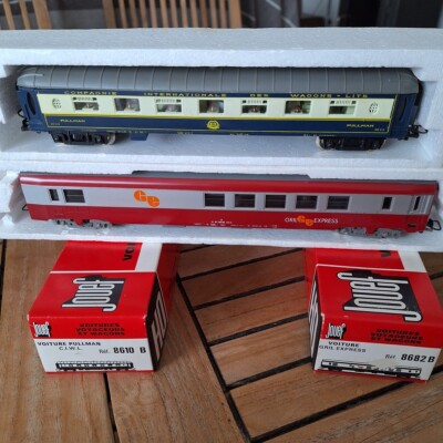 Zug Jouef Ho, Grillwagen Express 8682 & Wagen Pullman 8610