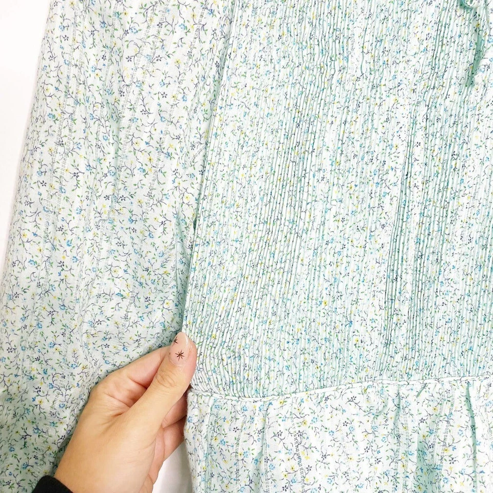 80s Floral Dress Mini pan LACE COLLAR Dress Green smocked Long sleeve Girls 10 - Image 3 of 4