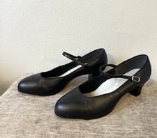 Capezio 2 Inch heeled Tele Tone tap shoes Size 10.5 Med. Great Condition