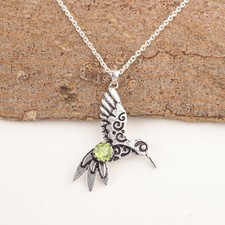 925 Silver Natural Peridot Party Wear Sister Engagement Delicate Pendant Jewelry