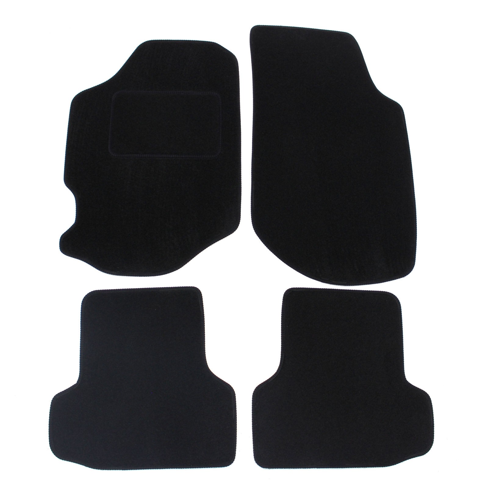 Tapis de sol velours sur mesure Ford Escort 1996-2000 pour voyage en famille