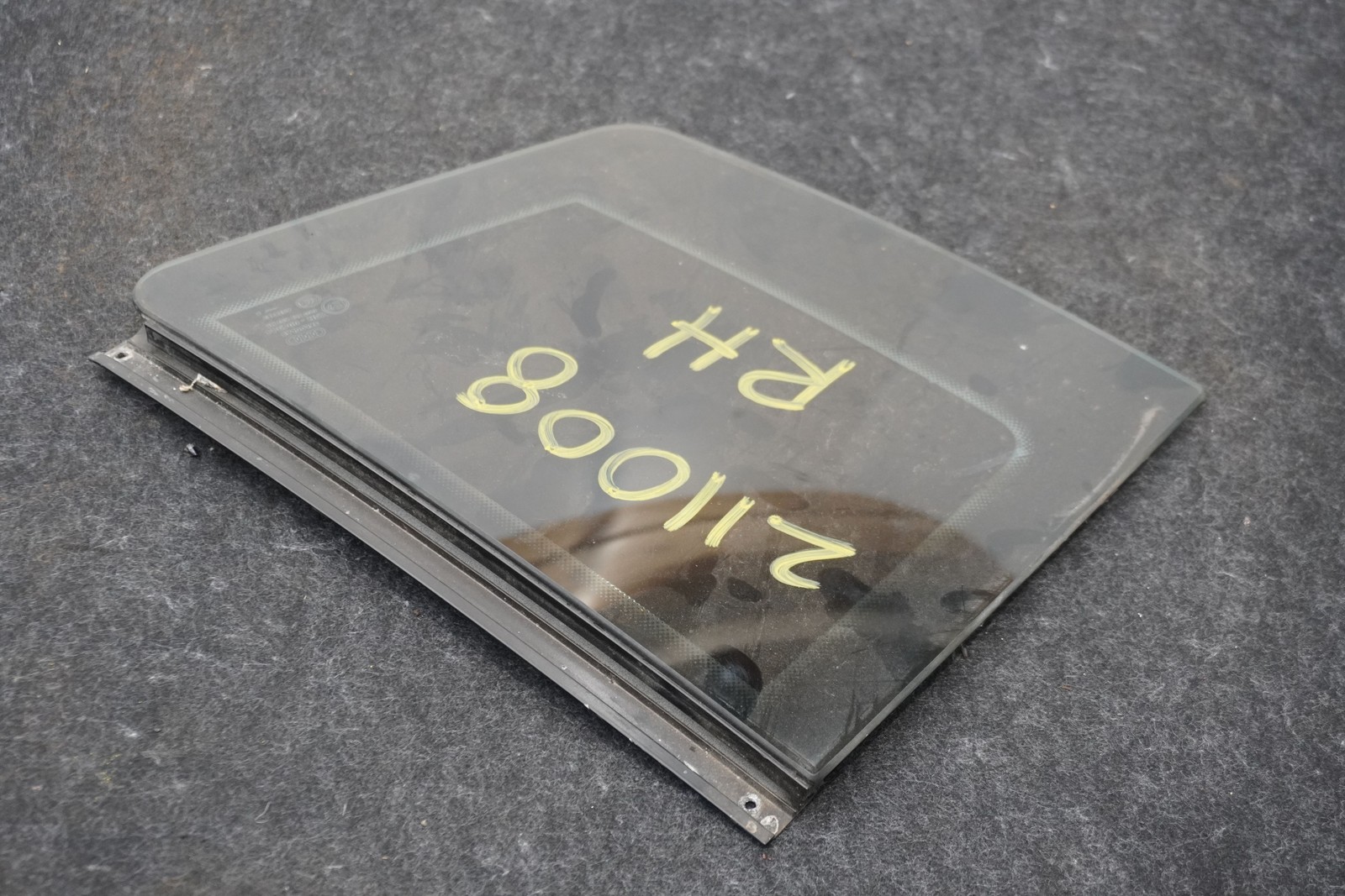 Rear Right Passenger Quarter Window Glass OEM 420845300 Audi R8 Type 42 2008-15