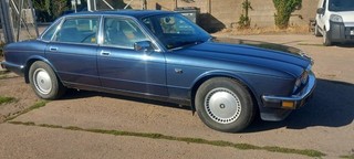 1990 JAGUAR XJ6 3.0 PETROL 4 DOOR SALOON