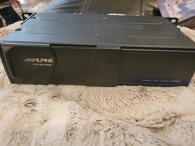 Alpine CD Shuttle Prototype Model.5960 Compact Disc Auto 6 Changer