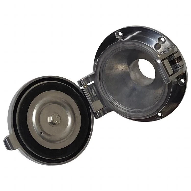 Tank's Inc. FN-SFC Large Polished Aluminum Shelby Cobra Style Gas Cap - Изображение 4 из 4