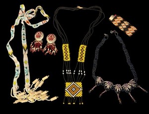 NATIVE AMERICAN HANDMADE BEADED JEWELRY ETC. LOT OF 5 Pieces