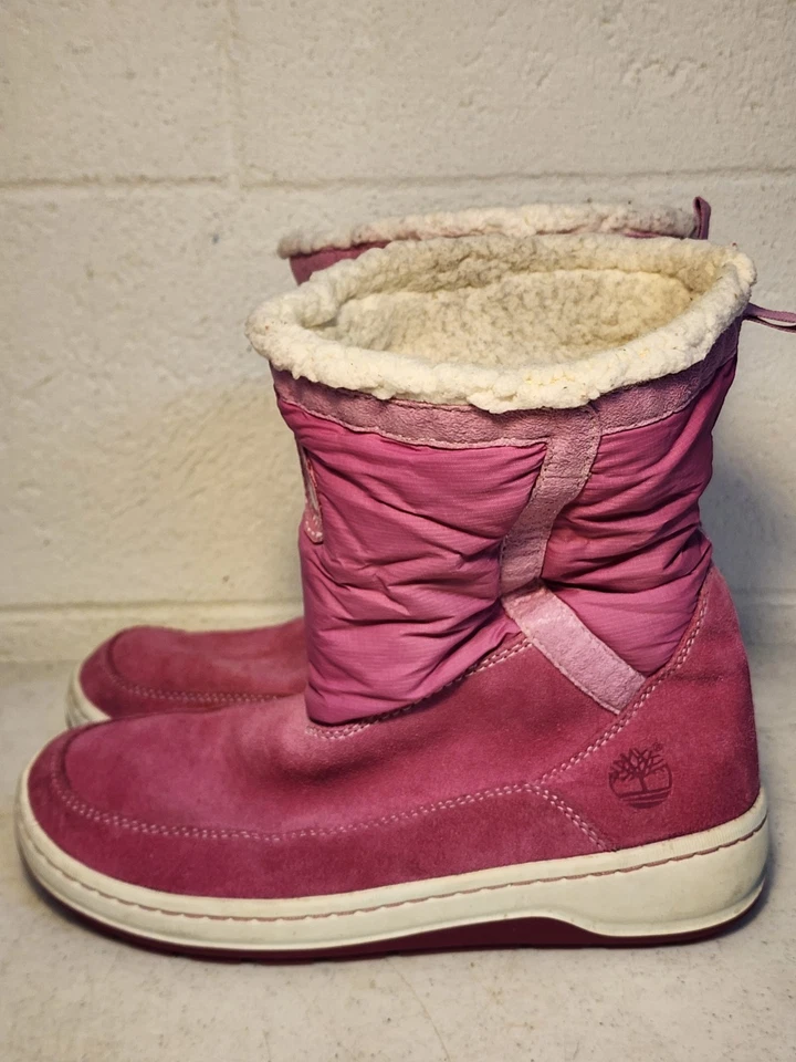 Timberland Girls Pull On Pink Suede Boots Size 4.5M Faux Sherpa Lined Fold Over - Image 3 of 4
