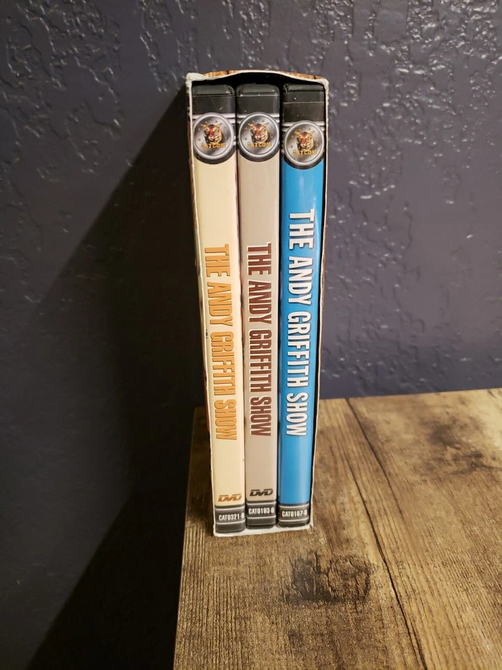 The ANDY GRIFFITH SHOW - 12 Classic Episodes on 3 DVDs - Special Edition Box Set Foto 2 de 4