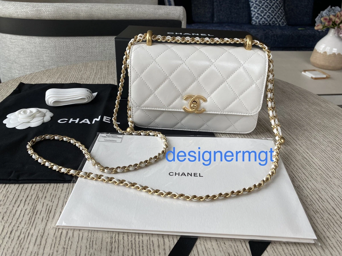 CHANEL 21A Pearl Strass Crystal CC Medium Classic Double Flap Bag in Grey  Wool Twill