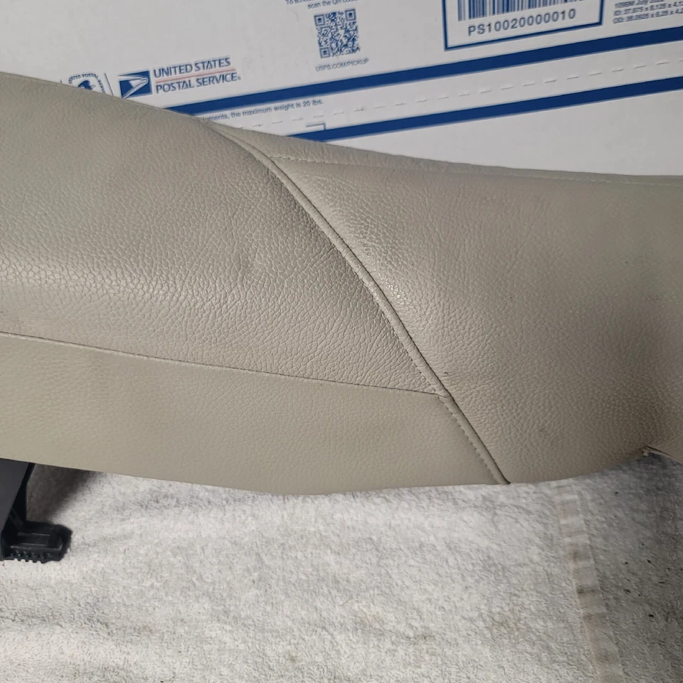 ✅01-04 VOLVO S80 2.5T REAR LEFT SEAT BOLSTER COVER LEATHER OEM GRAY -READ- - Image 3 of 4